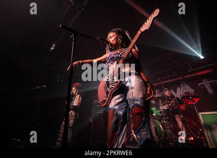 Nova Zwillinge an der O2 Academy Liverpool, Großbritannien Stockfoto