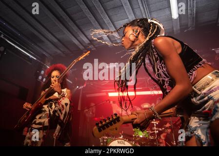 Nova Zwillinge an der O2 Academy Liverpool, Großbritannien Stockfoto