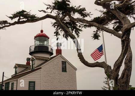 Point Pinos Lighthouse im Pazifik ein Hain, Kalifornien Stockfoto
