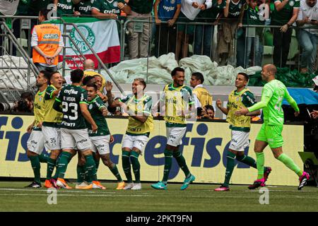 São PAULO, SP - 09.04.2023: PALMEIRAS X Água SANTA - Spiel zwischen Palmeiras x Água Santa, gültig für das Finale der Paulista Football Championship 2023, das am Sonntagnachmittag, den 9. April 2023, im Allianz Parque stattfindet. (Foto: Van Campos/Fotoarena) Stockfoto