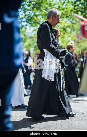 Glorreiche Begegnung (Encuentro Glorioso) am Ostersonntag in den Straßen von Saragossa, Aragon, Spanien Stockfoto