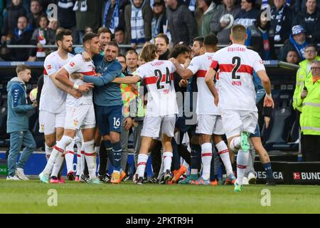 Bochum, Deutschland. 09. April 2023. Konstantinos MAVROPANOS (S) ist wütend, Rudelbildung der Spieler, wütend, wütend, wütend, wütend, wütend, wütend, Anger, Fussball 1. Bundesliga, 27. Spieltag, VfL Bochum (BO) - VfB Stuttgart (S) 2: 3 am 04/09/2023 in Bochum/Deutschland. Kredit: dpa/Alamy Live News Stockfoto