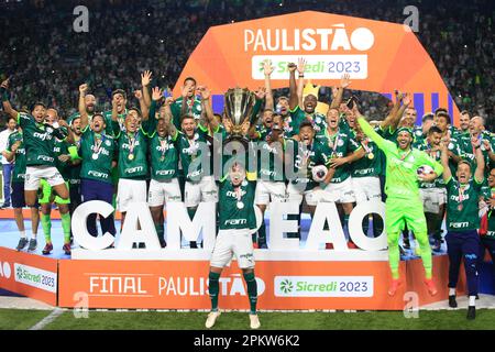 Sao Paulo, Brasilien. 09. April 2023. Feier während des Spiels zwischen Agua Santa und Palmeiras im Allianz Parque in Sao Paulo, Brasilien (Fernando Roberto/SPP) Kredit: SPP Sport Press Photo. Alamy Live News Stockfoto