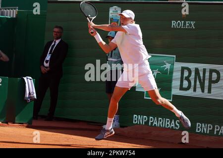 Monaco, Monaco. 09. April 2023. MONACO, Monte Carlo Tennis Masters auf 9. April 2023; Emil Ruusuvuori aus Finnland gegen Jan-Lennard Struff aus Deutschland während der Qualifikation am Gericht Rainier III, 2023 Monte-Carlo Mastern, Bild: Emil Ruusuvuori, gebührenpflichtiges Bild, Copyright Thierry CARPICO/ATP Images. (CARPICO Thierry/ATP/SPP) Kredit: SPP Sport Press Photo. Alamy Live News Stockfoto
