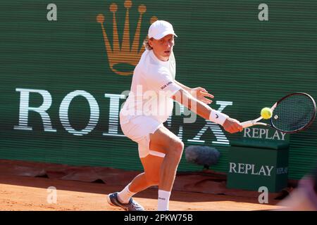 Monaco, Monaco. 09. April 2023. MONACO, Monte Carlo Tennis Masters auf 9. April 2023; Emil Ruusuvuori aus Finnland gegen Jan-Lennard Struff aus Deutschland während der Qualifikation am Gericht Rainier III, 2023 Monte-Carlo Mastern, Bild: Emil Ruusuvuori, gebührenpflichtiges Bild, Copyright Thierry CARPICO/ATP Images. (CARPICO Thierry/ATP/SPP) Kredit: SPP Sport Press Photo. Alamy Live News Stockfoto