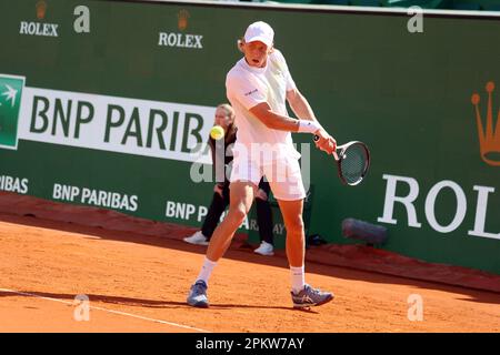 Monaco, Monaco. 09. April 2023. MONACO, Monte Carlo Tennis Masters auf 9. April 2023; Emil Ruusuvuori aus Finnland gegen Jan-Lennard Struff aus Deutschland während der Qualifikation am Gericht Rainier III, 2023 Monte-Carlo Mastern, Bild: Emil Ruusuvuori, gebührenpflichtiges Bild, Copyright Thierry CARPICO/ATP Images. (CARPICO Thierry/ATP/SPP) Kredit: SPP Sport Press Photo. Alamy Live News Stockfoto