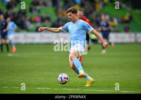 Melbourne, Australien. 10. April 2023. Abbildung: Jordan Bos in Aktion während des Heimspiels von Melbourne City gegen das neuseeländische Wellington Phoenix im AAMI Park in Melbourne. Kredit: Karl Phillipson/Alamy Live News Stockfoto