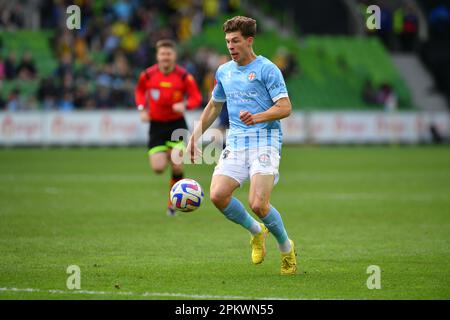 Melbourne, Australien. 10. April 2023. Abbildung: Jordan Bos (38) aus Melbourne City während des Heimspiels von Melbourne City gegen den Wellington Phoenix in Neuseeland im AAMI Park in Melbourne. Kredit: Karl Phillipson/Alamy Live News Stockfoto