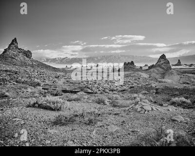 Felsformationen bei den Trona Pinnacles. Stockfoto