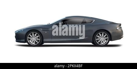 Seitenansicht des Aston Martin Vanquish, isoliert auf weißem Hintergrund Stockfoto