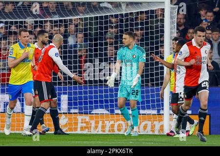 09-04-2023: Sport: Feyenoord gegen RKC ROTTERDAM, NIEDERLANDE - APRIL 9: Torwart Timon Wellenreuther (Feyenoord Rotterdam) während des Spiels Eredivisie Stockfoto