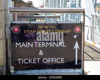 Isle of man Steam Packet Company Hauptterminal und Ticketschalter Schild in Liverpool, Großbritannien Stockfoto