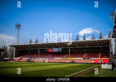 Wrexham, Großbritannien. 10. April 2023. Ein allgemeiner Überblick über den Rennplatz vor dem Spiel der Vanarama National League Wrexham vs Notts County auf dem Rennplatz, Wrexham, Vereinigtes Königreich, 10. April 2023 (Foto von Ritchie Sumpter/News Images) in Wrexham, Vereinigtes Königreich, am 4./10. April 2023. (Foto: Ritchie Sumpter/News Images/Sipa USA) Guthaben: SIPA USA/Alamy Live News Stockfoto