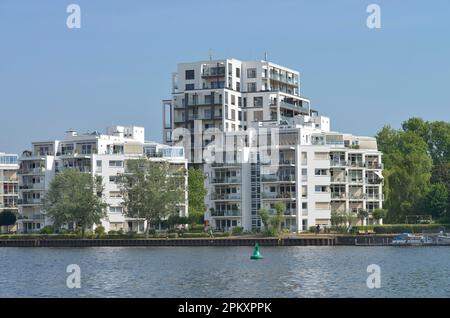 Wohngebäude Spreegold, Alt-Stralau, Stralau, Friedrichshain, Berlin, Deutschland Stockfoto