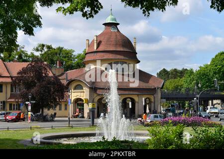 Bahnhof, Mexikoplatz, Zehlendorf, Berlin, Deutschland Stockfoto