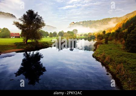 Blick auf Schloss Werenwag, Hausen im Tal, Baden-Württemberg, Deutschland Stockfoto