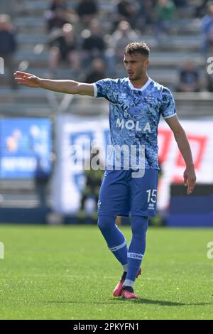 Como, Italien. 10. April 2023. Simone Canestrelli von Como 1907 während des italienischen Fußballspiels der Serie B zwischen Como 1907 und dem CFC von Genua am 10 von Avril 2023 im stadio Giuseppe Senigallia in Como, Italien. Foto Tiziano Ballabio Kredit: Tiziano Ballabio/Alamy Live News Stockfoto