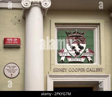 Fassade der Sidney Cooper Kunstgalerie in der Stadt Canterbury, Kent, Großbritannien Stockfoto