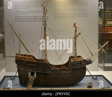 Taforeia-Schiff. Pferdetransportschiff, auch für den Kampf auf See. Modell. Schifffahrtsmuseum. Lissabon, Portugal. Stockfoto