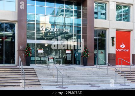 Eine Filiale der Santander Bank in Miami, FL, USA. Stockfoto