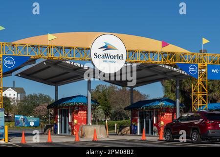 Ein SeaWorld-Schild am Eingang in Orlando, FL, USA. Stockfoto