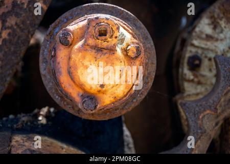 Detail einer alten verlassenen Maschine, Rost Stockfoto