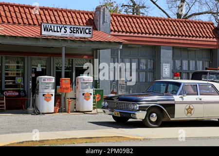 Wally's-Service-Station in Mount Airy, North Carolina, North Carolina. Die Andy Griffith Show verwendet eine Replik von Wally's in Mayberry. Stockfoto