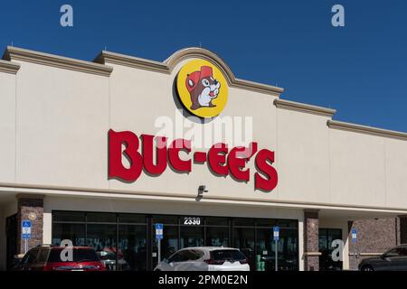 Buc-EE's Ladenschild auf dem Gebäude in Daytona Beach, FL, USA. Stockfoto