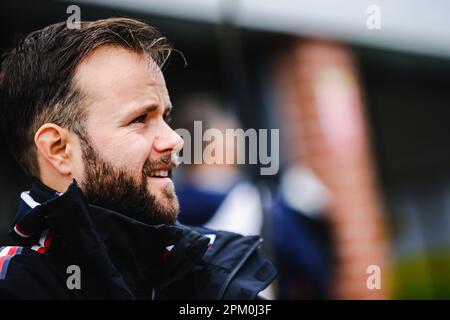 Oulton Park, Cheshire, Großbritannien. 10. April 2023. Mercedes-AMG-Fabrikfahrer Jules Gounon in Runde 1 der British GT Championship von Intelligent Money im Oulton Park. 10. April 2023 Kredit: Jurek Biegus/Alamy Live News Stockfoto