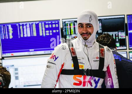 Oulton Park, Cheshire, Großbritannien. 10. April 2023. Chris Froggatt Fahrer für das Sky Tempesta Team in Runde 1 der British GT Championship von Intelligent Money im Oulton Park. 10. April 2023 Kredit: Jurek Biegus/Alamy Live News Stockfoto