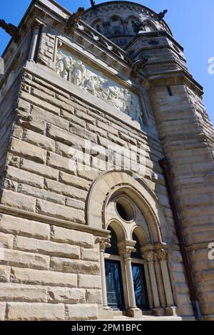 Mauer und Details zum Denkmal des ermordeten 20. Präsidenten der Vereinigten Staaten von Amerika, James A. Garfield, auf dem Lake View Cemetery in Cleveland, Ohio Stockfoto