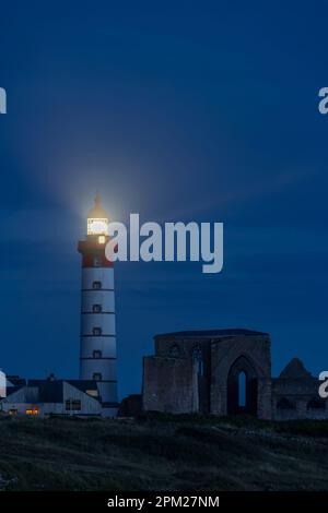 Leuchtturm Saint-Mathieu, Pointe Saint-Mathieu in Plougonvelin, Finistere, Frankreich Stockfoto