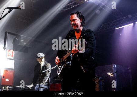 Mailand Italien 2. April 2023 Samantha Fish & Jesse Dayton live im Magazzini Generali Milan © Roberto Finizio / Alamy Stockfoto