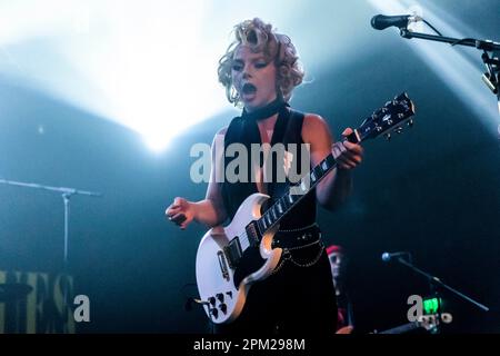 Mailand Italien 2. April 2023 Samantha Fish & Jesse Dayton live im Magazzini Generali Milan © Roberto Finizio / Alamy Stockfoto