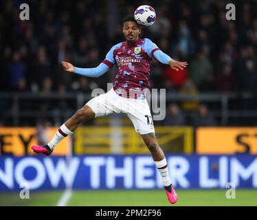 Burnley, Großbritannien. 10. April 2023. Lyle Foster von Burnley während des Sky Bet Championship-Spiels in Turf Moor, Burnley. Der Bildausdruck sollte lauten: Simon Bellis/Sportimage Credit: Sportimage/Alamy Live News Stockfoto