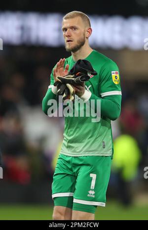 Burnley, Großbritannien. 10. April 2023. Adam Davies aus Sheffield Utd während des Sky Bet Championship Spiels in Turf Moor, Burnley. Der Bildausdruck sollte lauten: Simon Bellis/Sportimage Credit: Sportimage/Alamy Live News Stockfoto