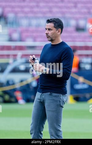 Michel Gonzalez Trainer des Girona FC während der spanischen Meisterschaft La Liga Fußballspiel zwischen dem FC Barcelona und dem Girona FC am 10. April 2023 im Spotify Camp Nou Stadion in Barcelona, Spanien – Foto: Marc Graupera Aloma/DPPI/LiveMedia Stockfoto