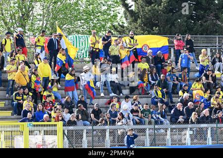 Stadio Tre Fontane, Rom, Italien. 11. April 2023. International Women Football Friendly, Italien gegen Kolumbien; Kolumbiens Fans Credit: Action Plus Sports/Alamy Live News Stockfoto