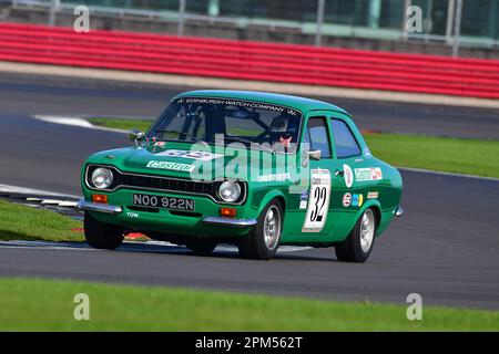 Alasdair Coates, Alexander Dawson, Ford Escort Mk1 RS2000, eine Stunde Rennstrecke für eine Kombination aus Historic Touring Car Challenge, HTCC und The Tony Stockfoto