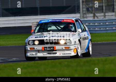 Darren Fielding, BMW E30 M3, eine Stunde Rennen um ein Gitter, das die Historic Touring Car Challenge, HTCC, die Tony Dron Trophäe für Touring Cars, A, kombiniert Stockfoto