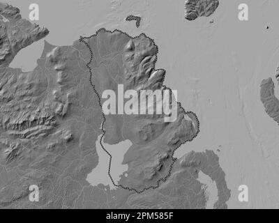 Antrim, Region Nordirland. Bilevel-Höhenkarte mit Seen und Flüssen Stockfoto