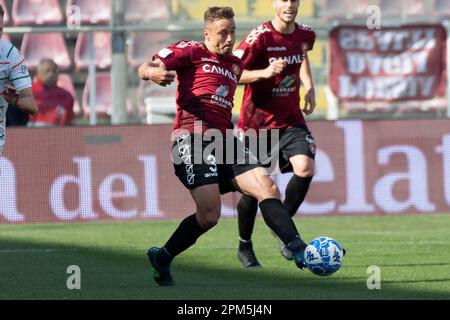 Oreste Granillo Stadium, Reggio Calabria, Italien, 10. April 2023, Cionek Thiago Reggina drehte während Reggina 1914 gegen Venezia FC – italienische Fußballseri Stockfoto