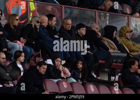 Oreste Granillo Stadium, Reggio Calabria, Italien, 10. April 2023, Felice Saladini Patron von Reggina und Marcello Cardona Präsident von Reggina während Stockfoto