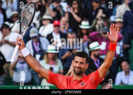 Roquebrune-Cap-Martin, Frankreich. 11. April 2023. NOVAK DJOKOVIC von Serbien feiert seinen Sieg am dritten Tag des Tennisturniers Rolex Monte-Carlo Masters 2023, ATP Masters 1000 im Monte-Carlo Country Club. Djokovic gewann 7:6(5), 6:2. (Kreditbild: © Matthieu Mirville/ZUMA Press Wire) NUR REDAKTIONELLE VERWENDUNG! Nicht für den kommerziellen GEBRAUCH! Kredit: ZUMA Press, Inc./Alamy Live News Stockfoto