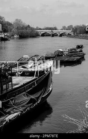 London Richmond entlang der Themse Stockfoto