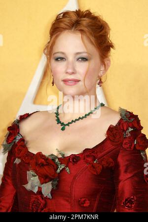 London, Großbritannien. 07. Dezember 2021. Haley Bennett besucht die britische Premiere von „CYRANO“ am Odeon Luxe Leicester Square in London. (Foto: Fred Duval/SOPA Images/Sipa USA) Guthaben: SIPA USA/Alamy Live News Stockfoto