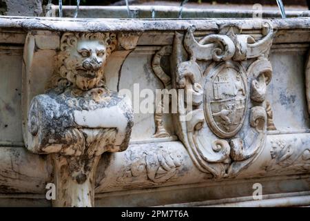 Vertumnos-Brunnen. Inselgarten in den spanischen königlichen Gärten, Parterre Garten, Aranjuez, Spanien. Am Anfang der Längsachse von Th Stockfoto