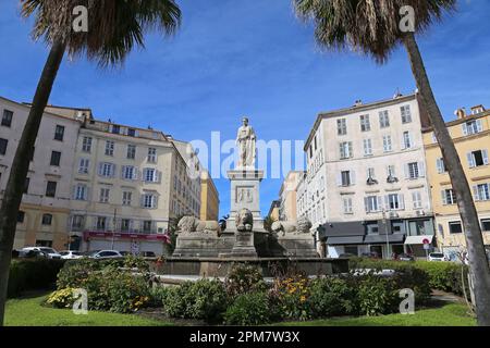 Statue von Napoléon, Fontaine des Quatre Lions, Place Foch, Avenue Antoine Serafini, Ajaccio, Corse-du-Sud, Korsika, Frankreich, Mittelmeer, Europa Stockfoto