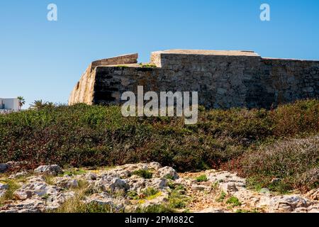 Cala d’Or, Mallorca, Balearische Inseln, Spanien. 29. März 2023, Blick auf Fort Es Forti, Mallorca Stockfoto