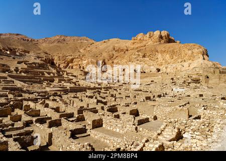 Ägypten, Oberägypten, Niltal, Umgebung von Luxor, Westtheben, Tal der Handwerker, Deir el-Medineh Dorfruinen Stockfoto